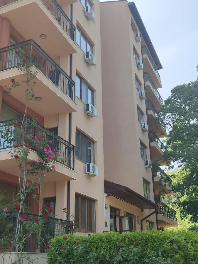 Europroperties Riviera Park Aranyhomok Apartman