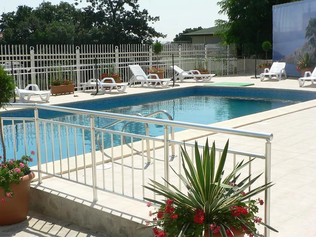 Europroperties Riviera Park Aranyhomok 0*,